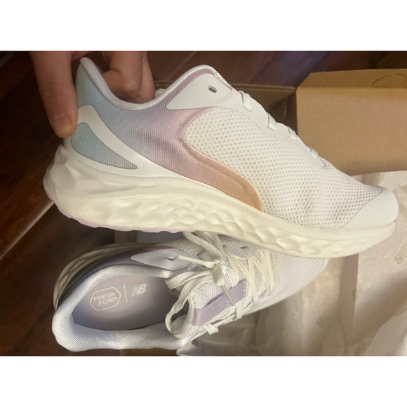 New Balance Fresh Foam Arishi V4 Sneakers Kids US 3.5Y White Running Shoes New main image 7